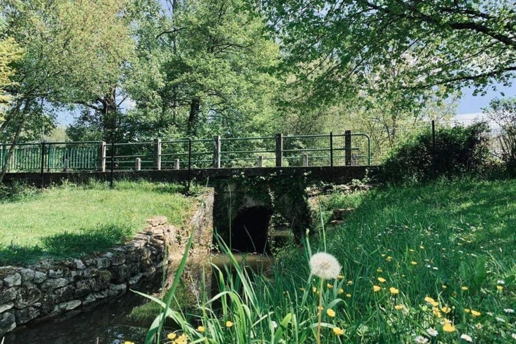 Gite Moulin De Lausseignan Barbaste Екстериор снимка